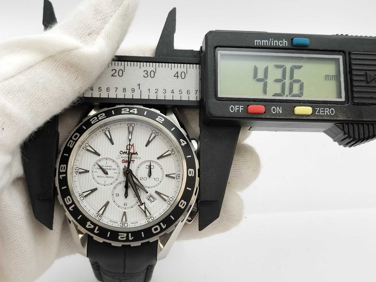 OMEGA 231.13.44.52.04.001 78601911 Automatic White Dial Men's Watch