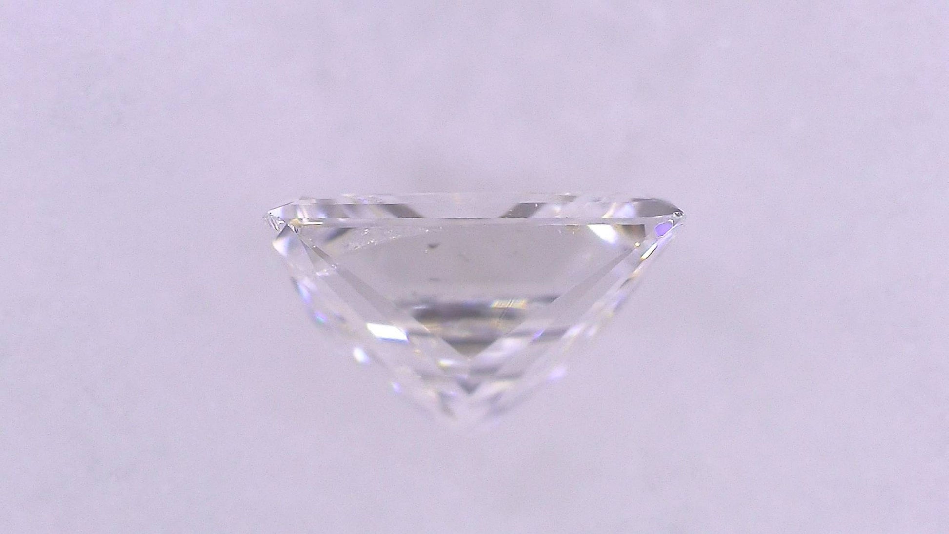 0.257ct F SI-2 ****/GD/FR NONE NATURAL 3.98-3.44X2.31mm RCT Diamond Loose