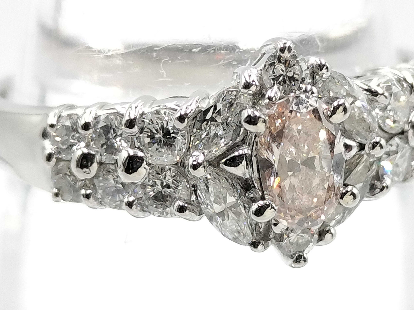 D0.258ct FD0.60ct PT900 4.5g Ring