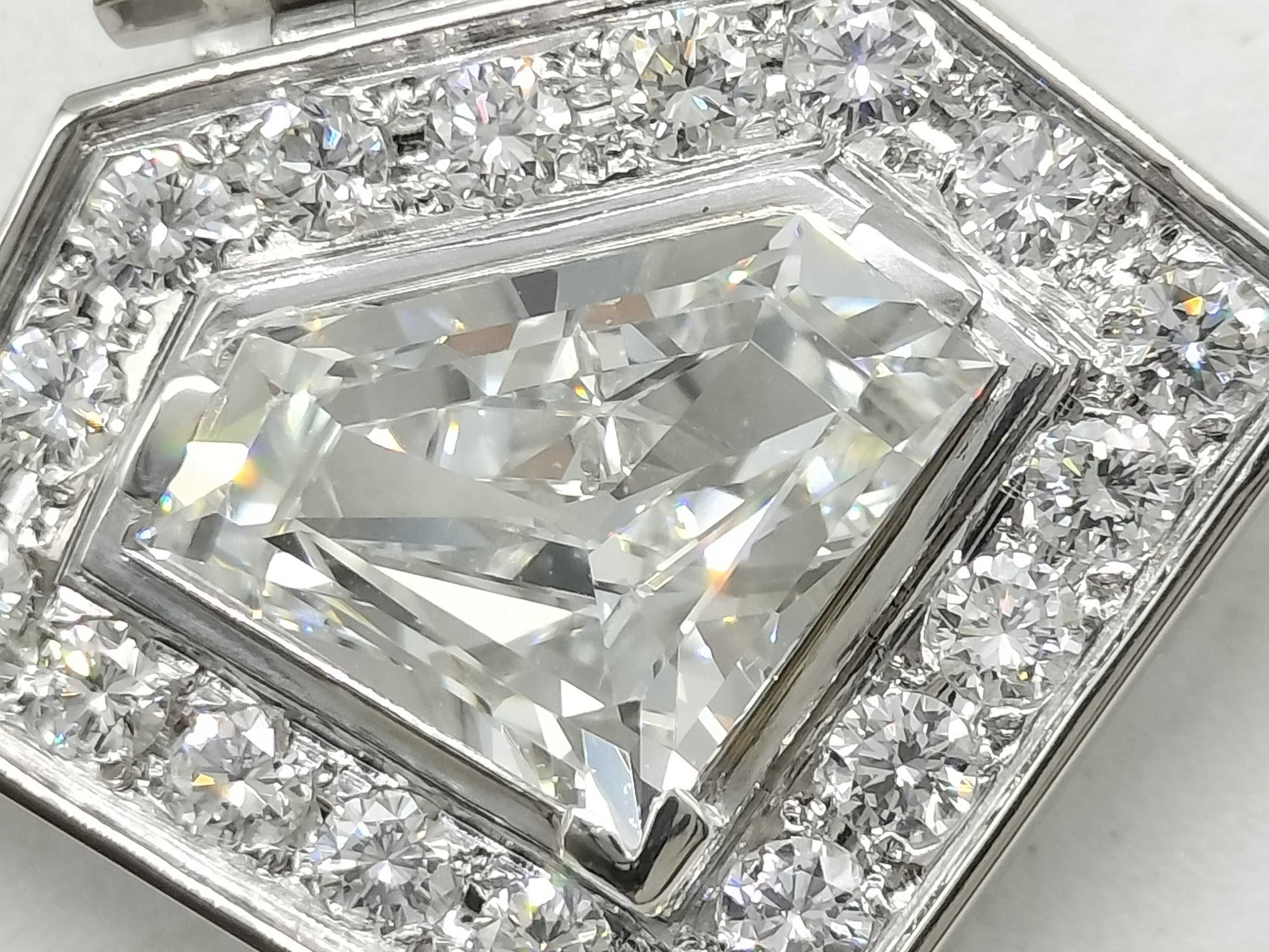 D2.004ct D0.30ct FD0.60ct Diamond PT900 33.6g Necklace