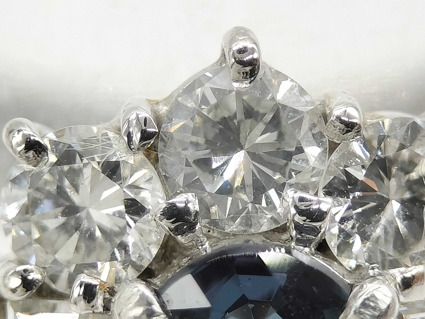 AX 0.88ct D 1.68ct Pt900 8.5g Ring