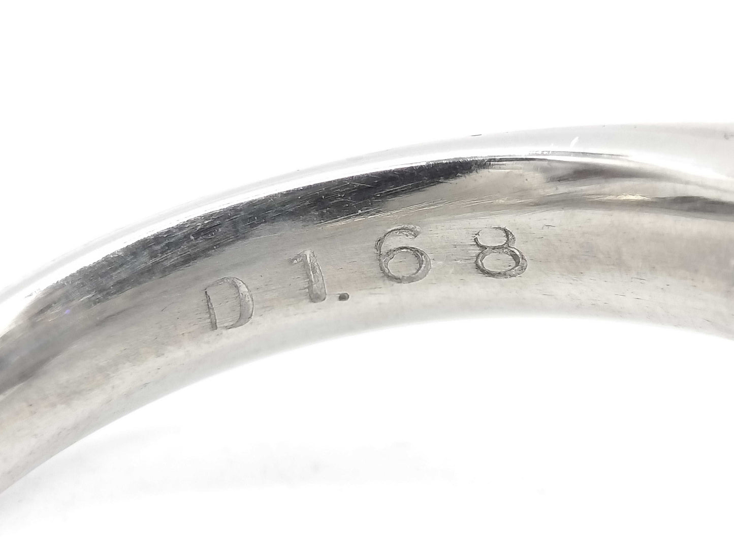 AX 0.88ct D 1.68ct Pt900 8.5g Ring