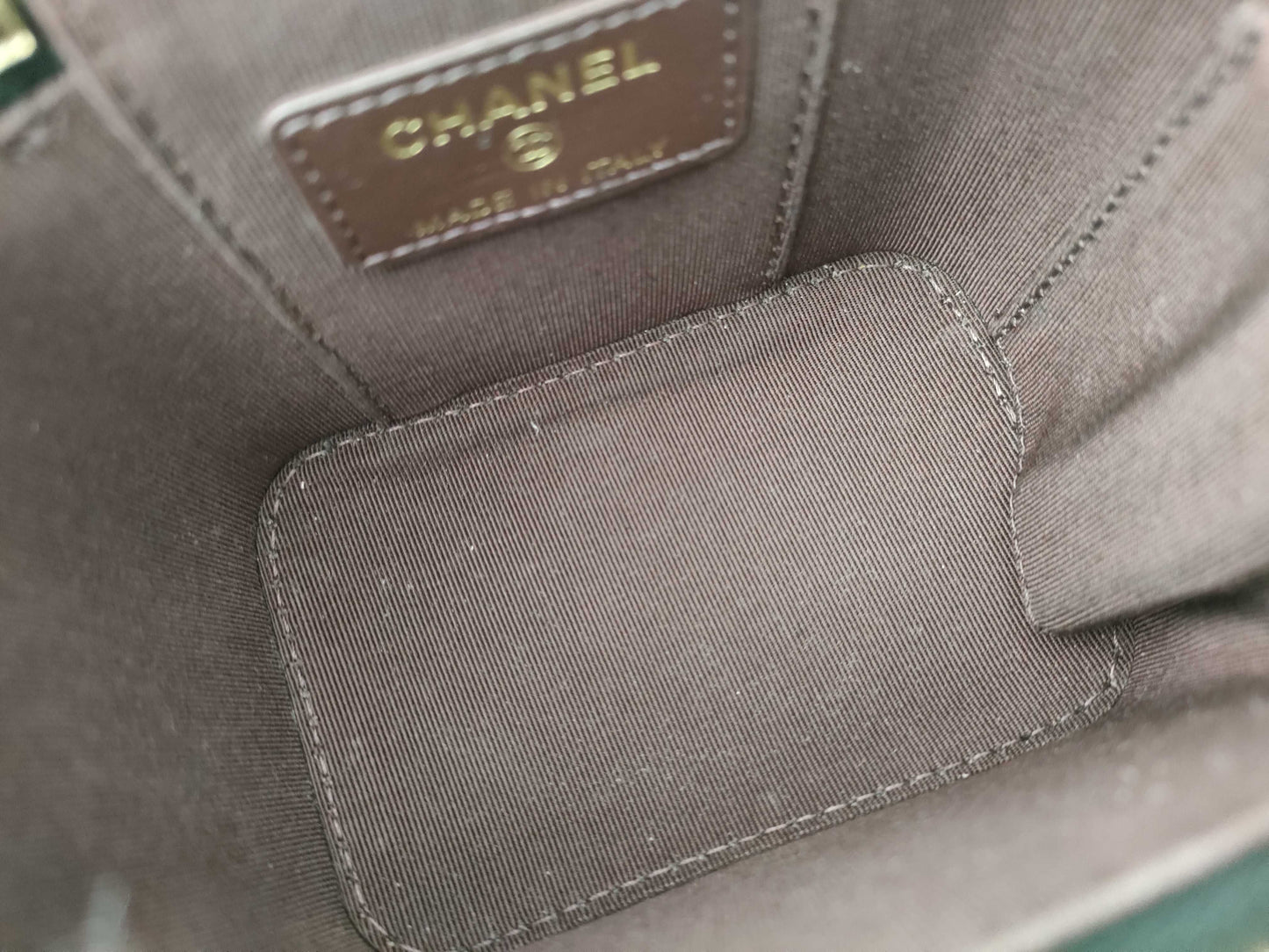 CHANEL #31 Caviar Skin Mini Vanity Chain Bag