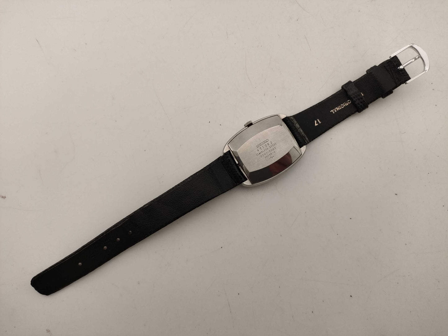 SEIKO 2201-5001 471202 Automatic Women's Watch with Poor Daily Accuracy