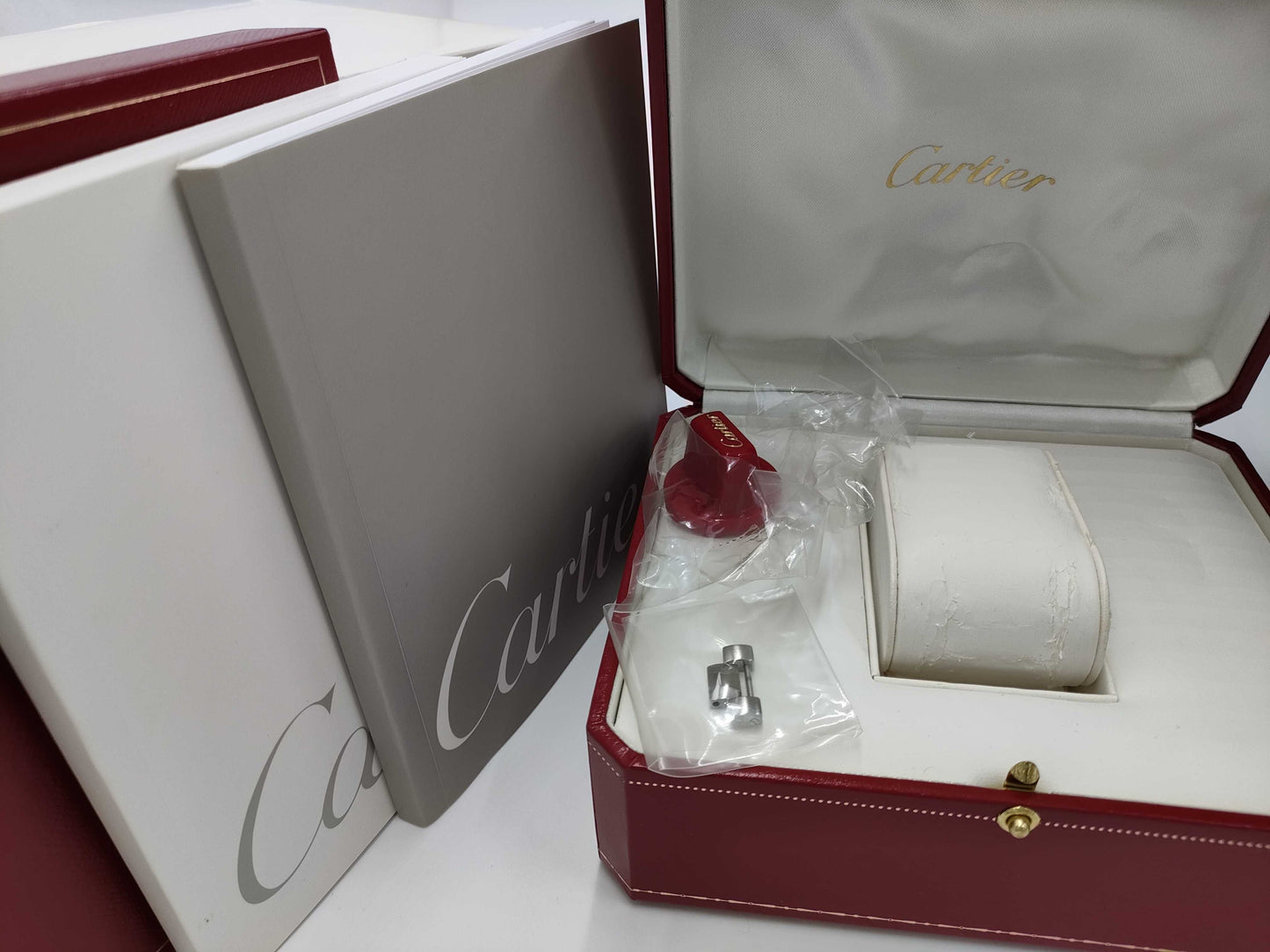 Cartier Pasha Grid W31059H3 2379 816617UF Automatic Men's Watch