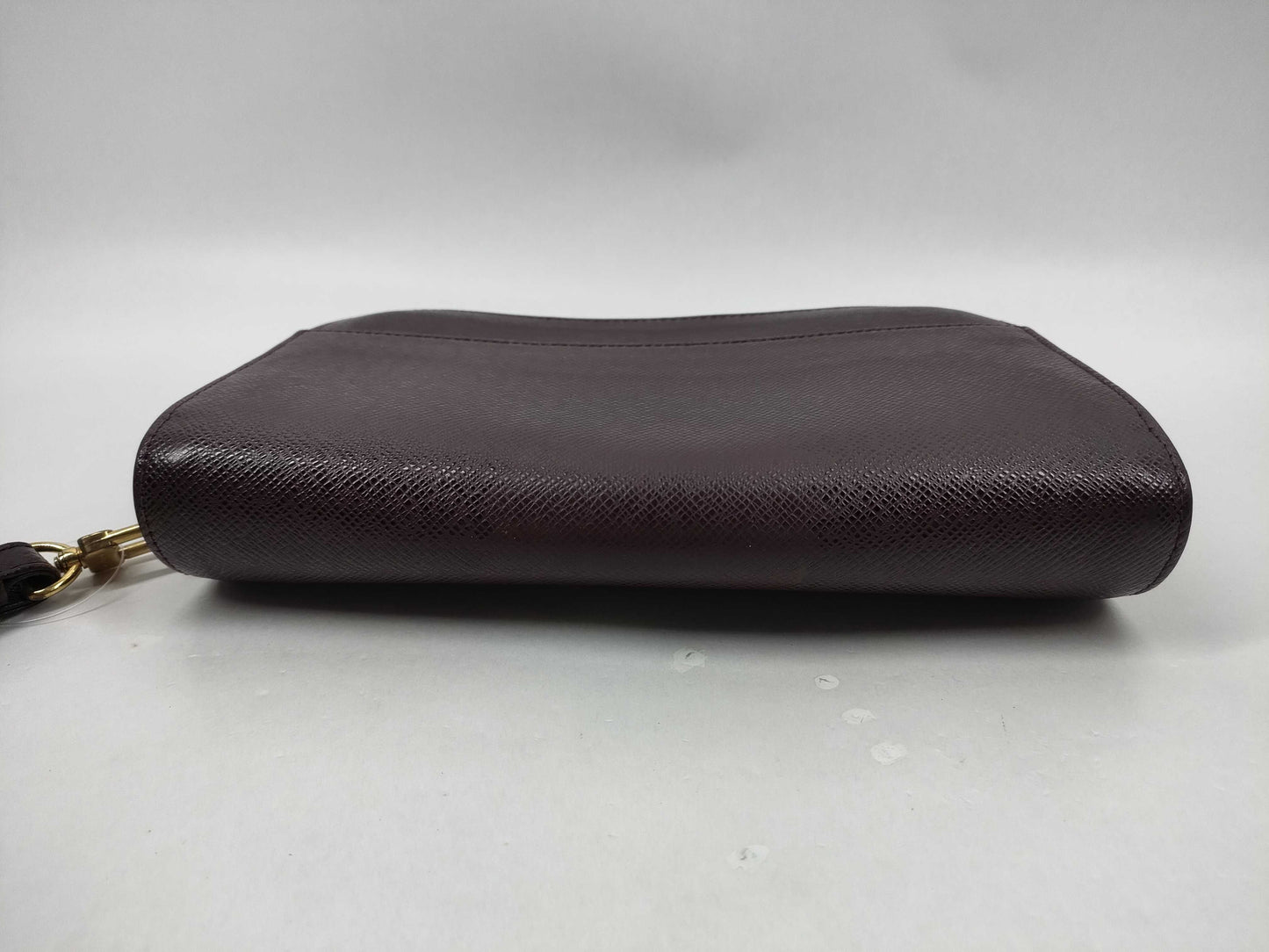 LOUIS VUITTON M30188 Taiga Baikal Second Bag
