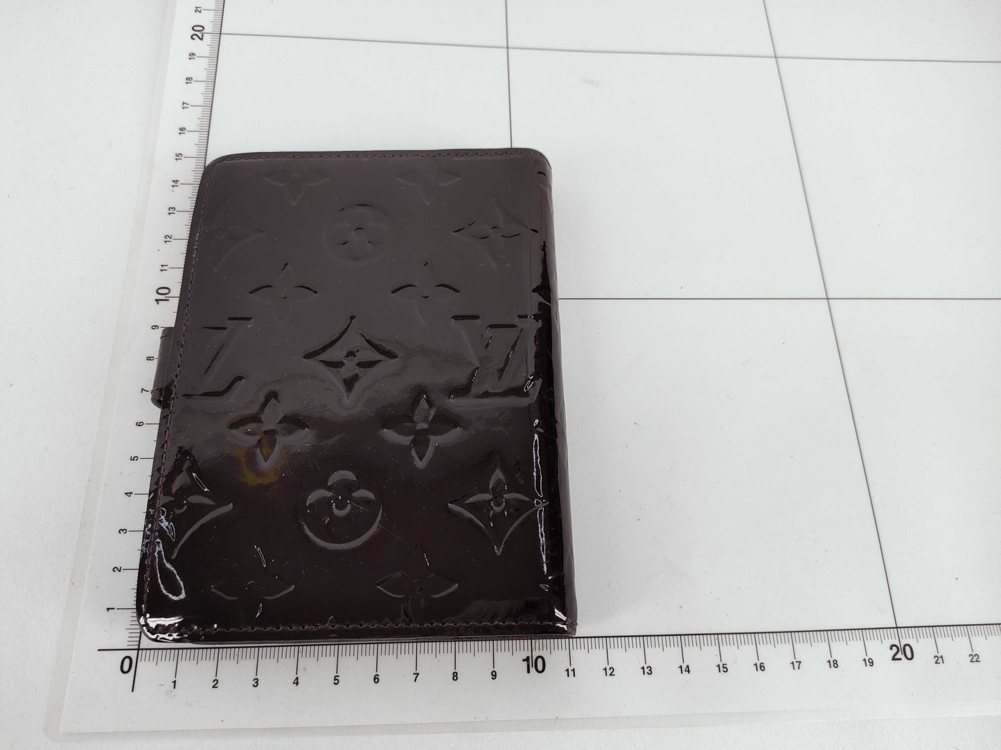 LOUIS VUITTON Vernis Agenda PM Notebook Cover