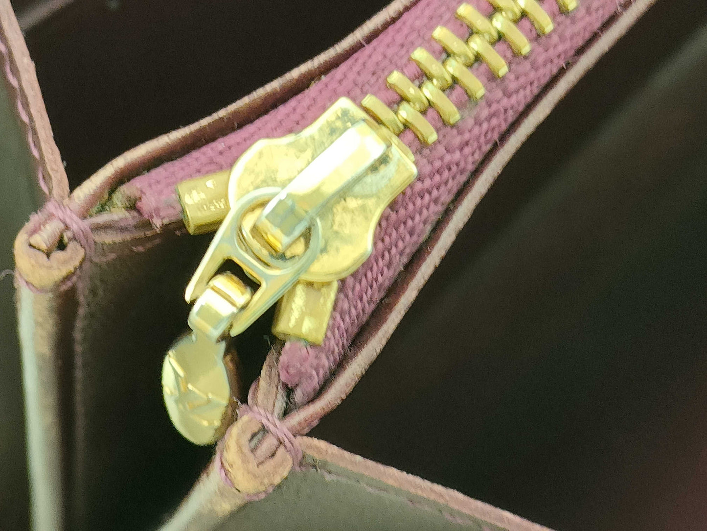 LOUIS VUITTON Vernis Vernis Porto Sarah Wallet
