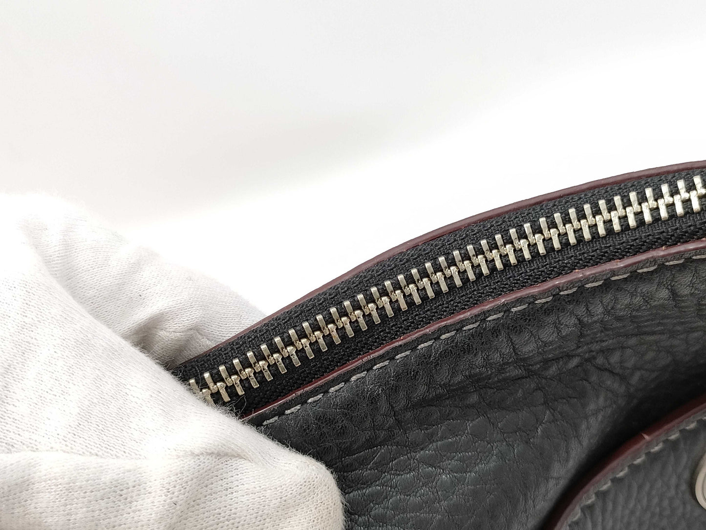 COACH Leather One-Shoulder Shoulder Bag
