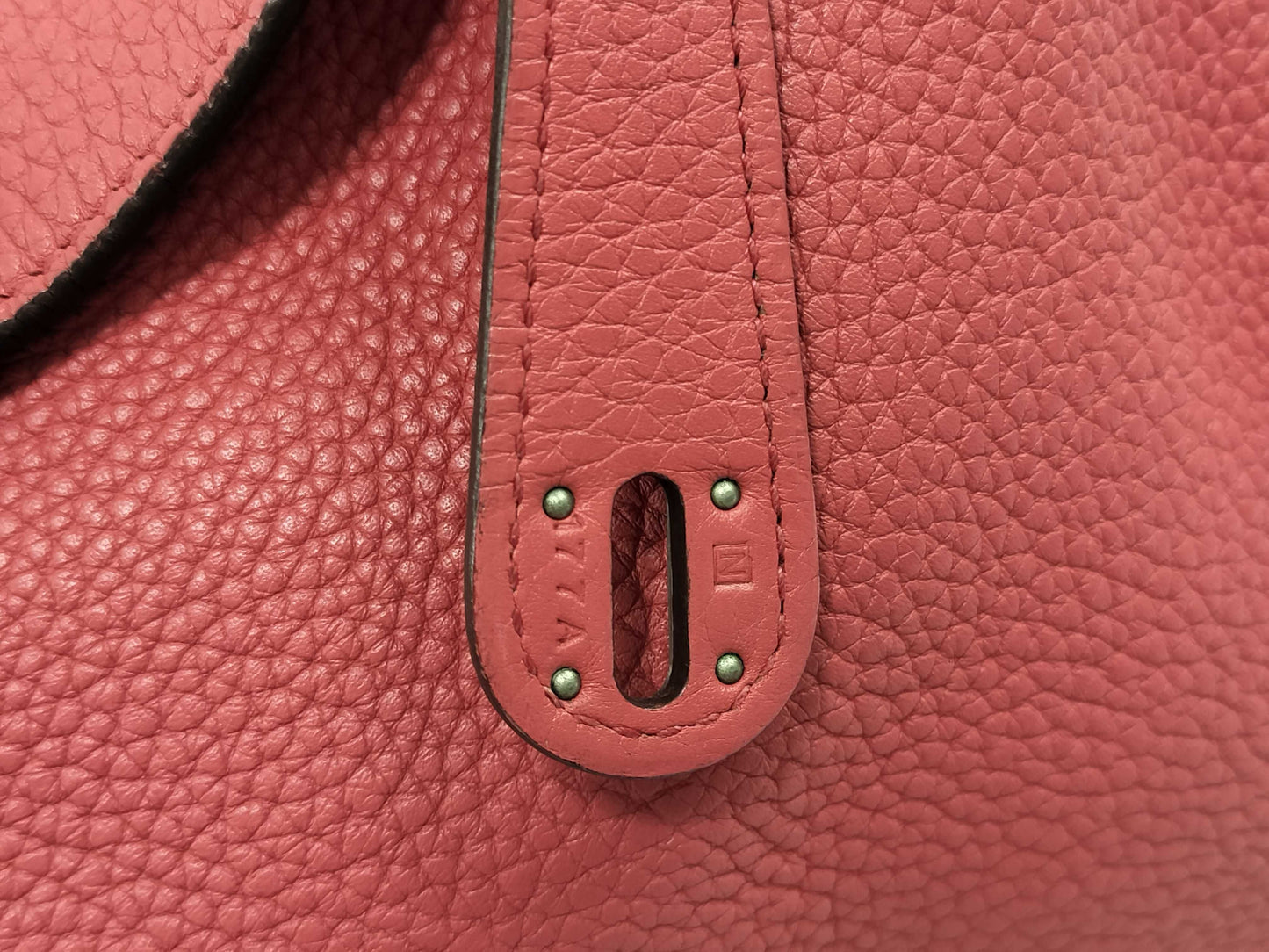 HERMES Lindy 34 Taurillon Red Handbag
