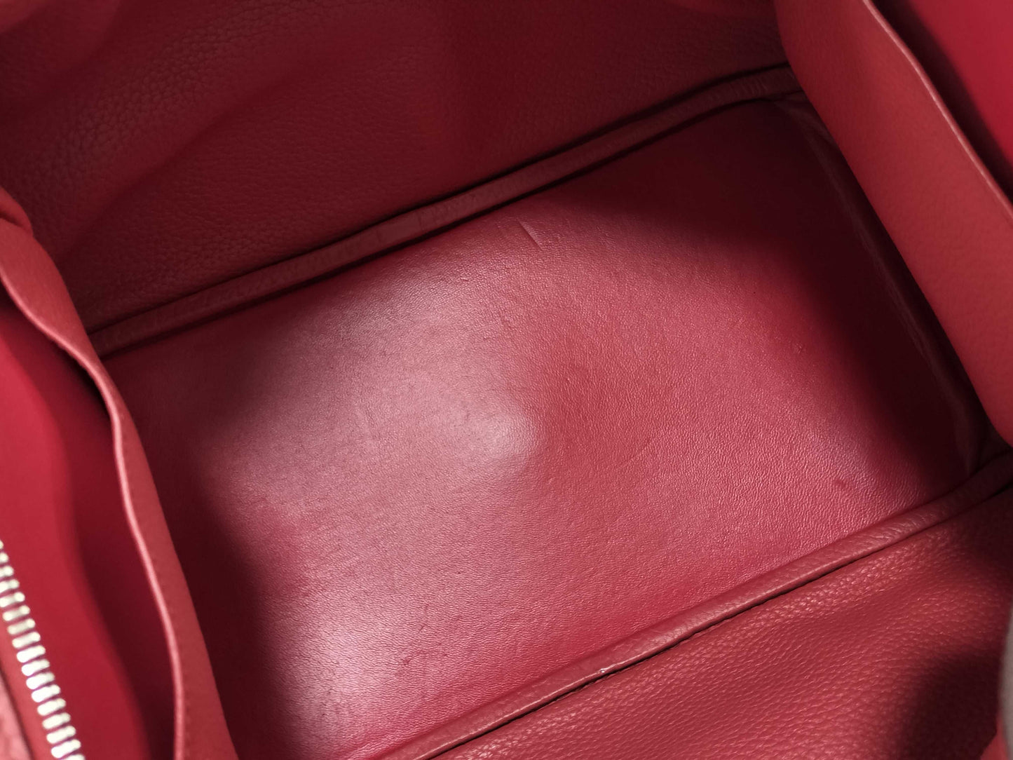 HERMES Lindy 34 Taurillon Red Handbag