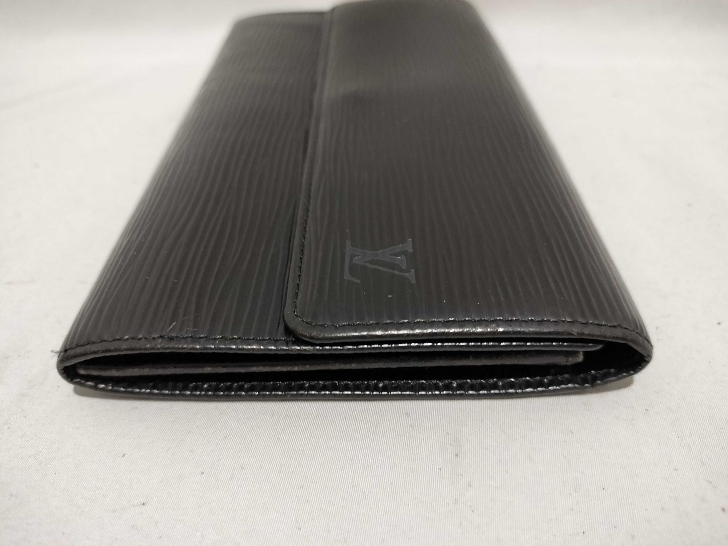 LOUIS VUITTON Epi Porte Monnaie Credit Noir Black Wallet