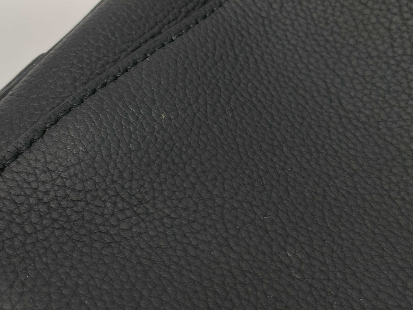 LOUIS VUITTON Aerogram Takeoff Messenger Shoulder Bag with RFID Tag