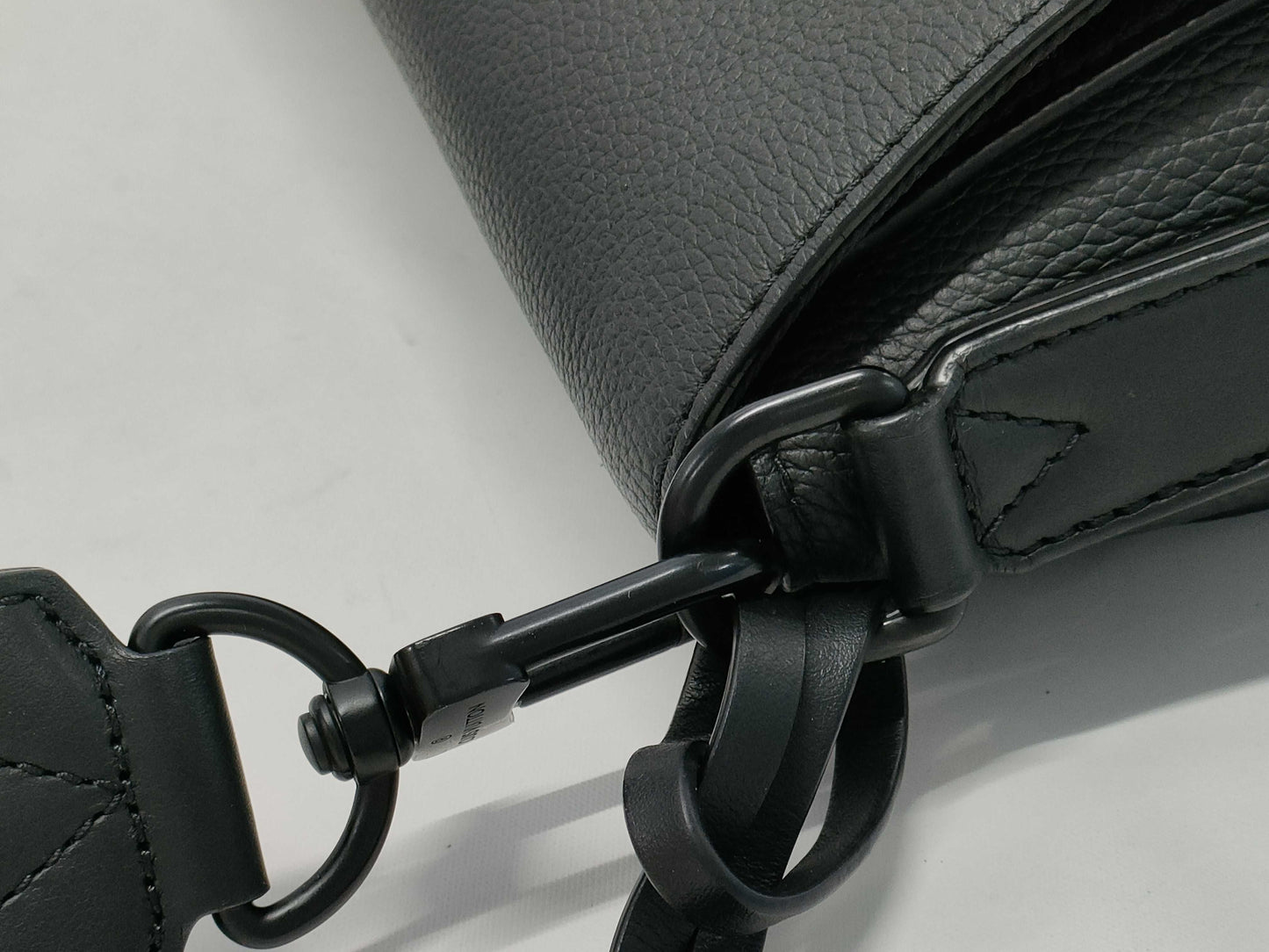 LOUIS VUITTON Aerogram Takeoff Messenger Shoulder Bag with RFID Tag