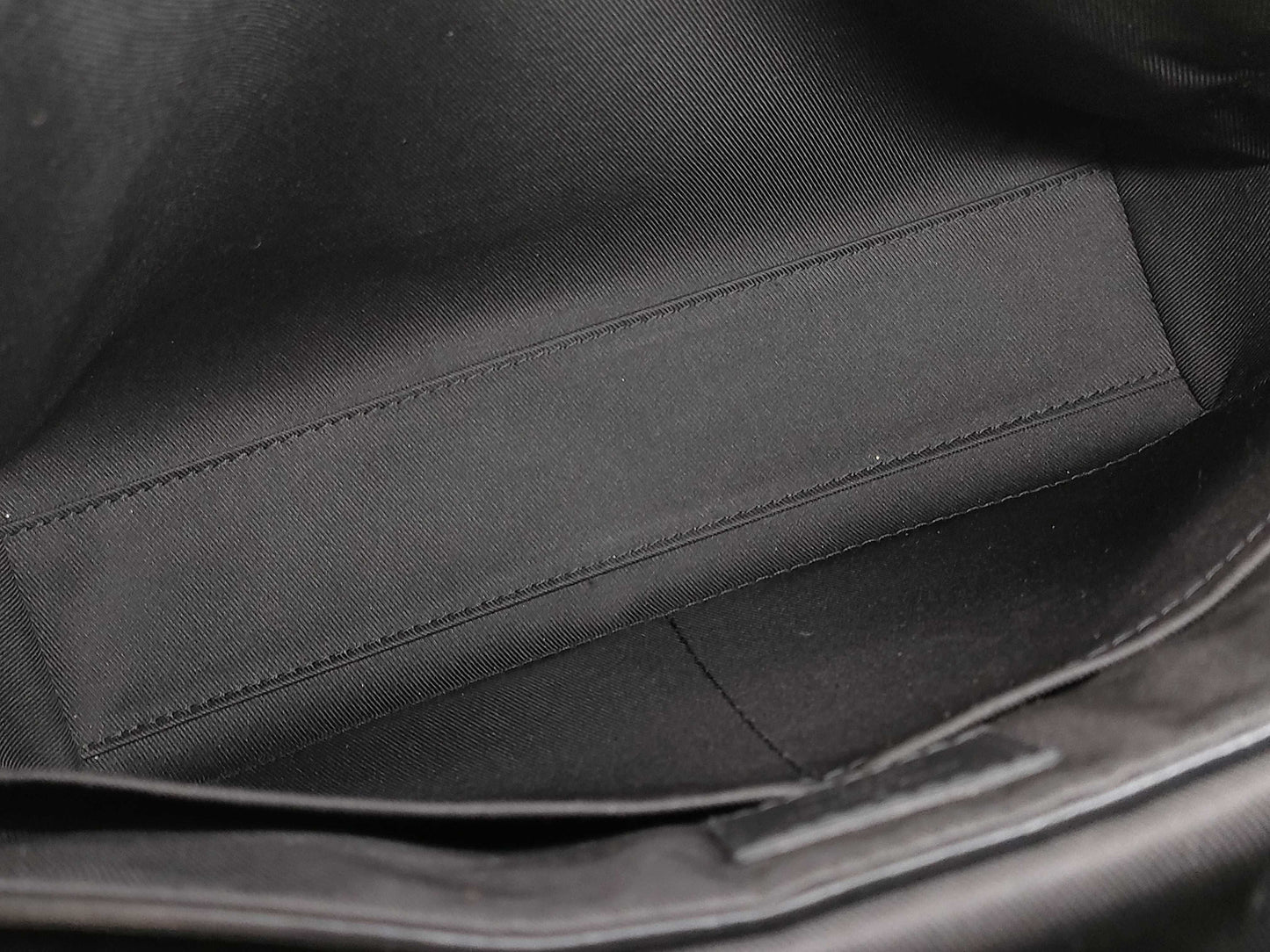LOUIS VUITTON Aerogram Takeoff Messenger Shoulder Bag with RFID Tag