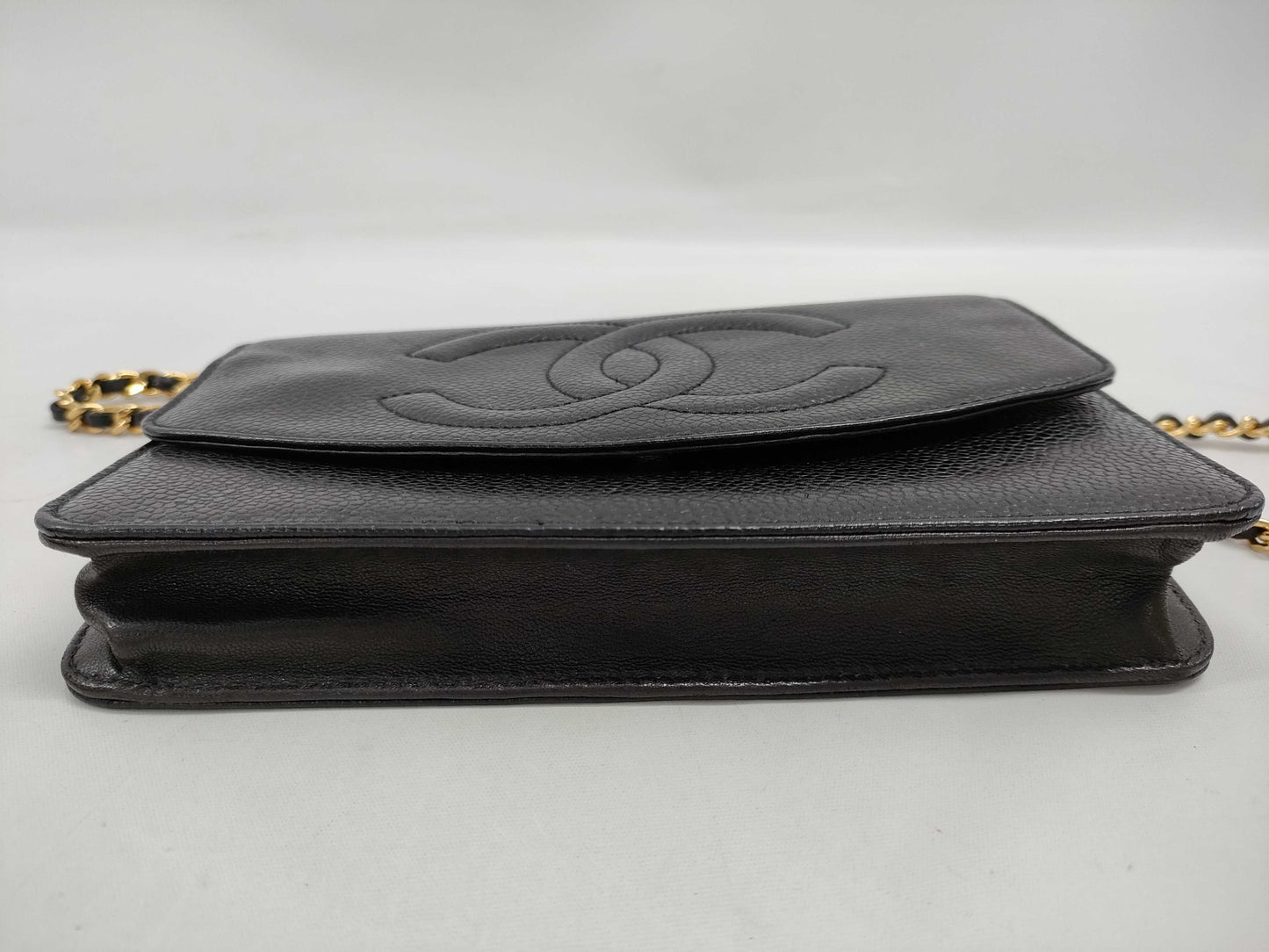CHANEL Caviar Skin Chain Wallet Shoulder Bag
