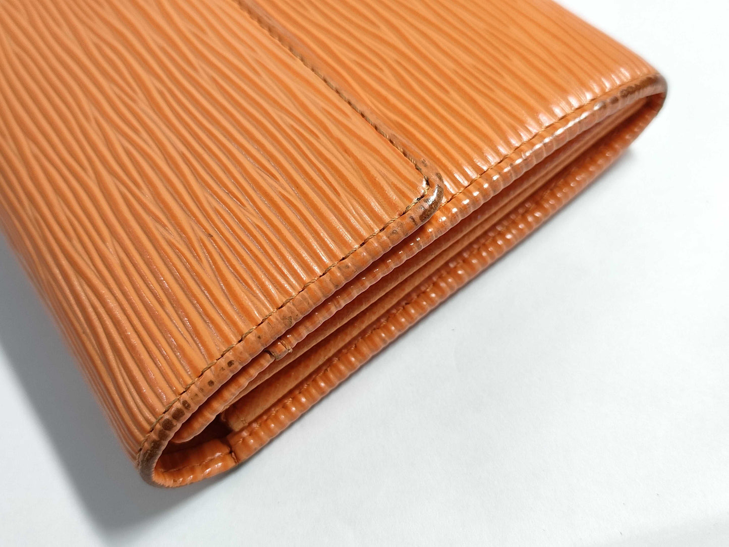 LOUIS VUITTON M63577 Epi M63577 Epi Pochette Porte Monnaie Credit Orange Wallet