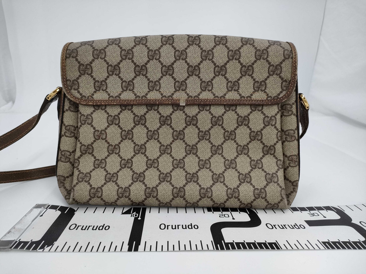 GUCCI GG Supreme Old Gucci 001 115 6165 Shoulder Bag