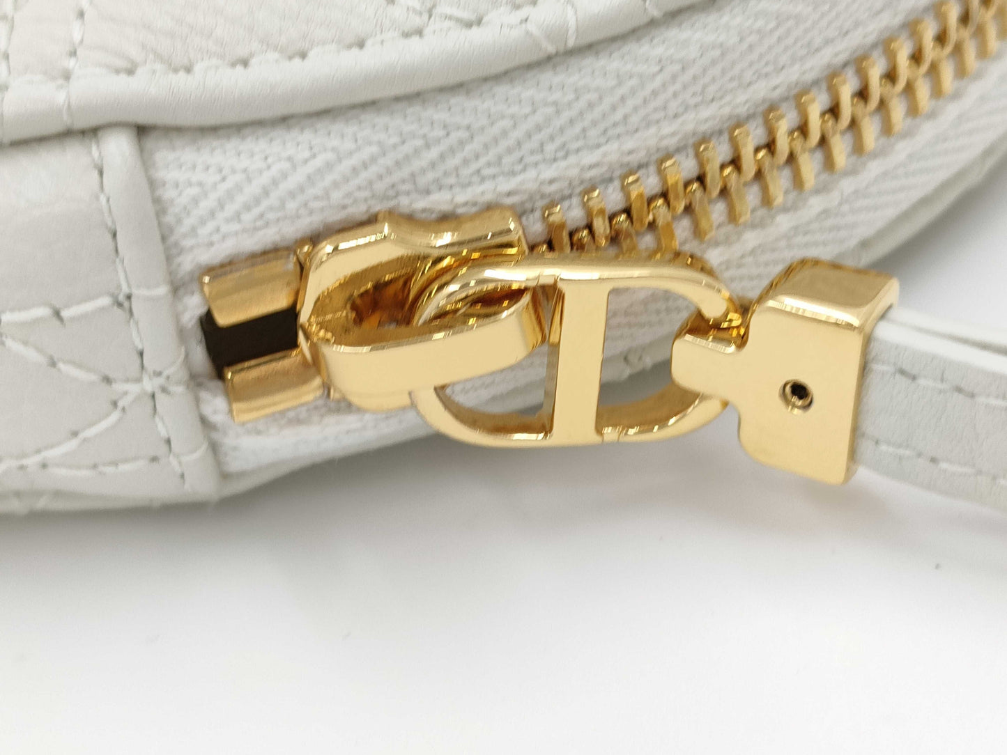 Dior Chain Shoulder Heart Leather White Shoulder Bag