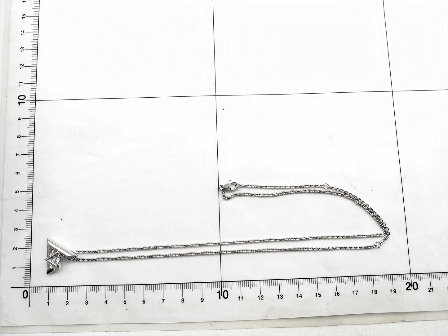LOUIS VUITTON Volt One 1PD WG Au750 17.5g Necklace