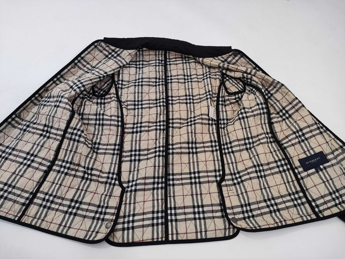 BURBERRY Quilted Jacket/Reversible/Nova Check Jacket