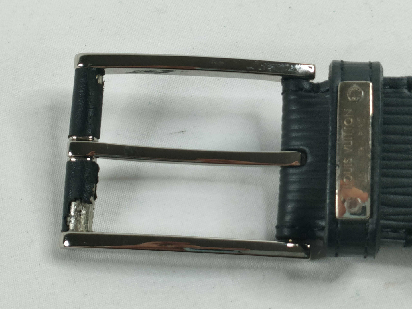 LOUIS VUITTON Epi M9892/Santeur/95/39 Belt