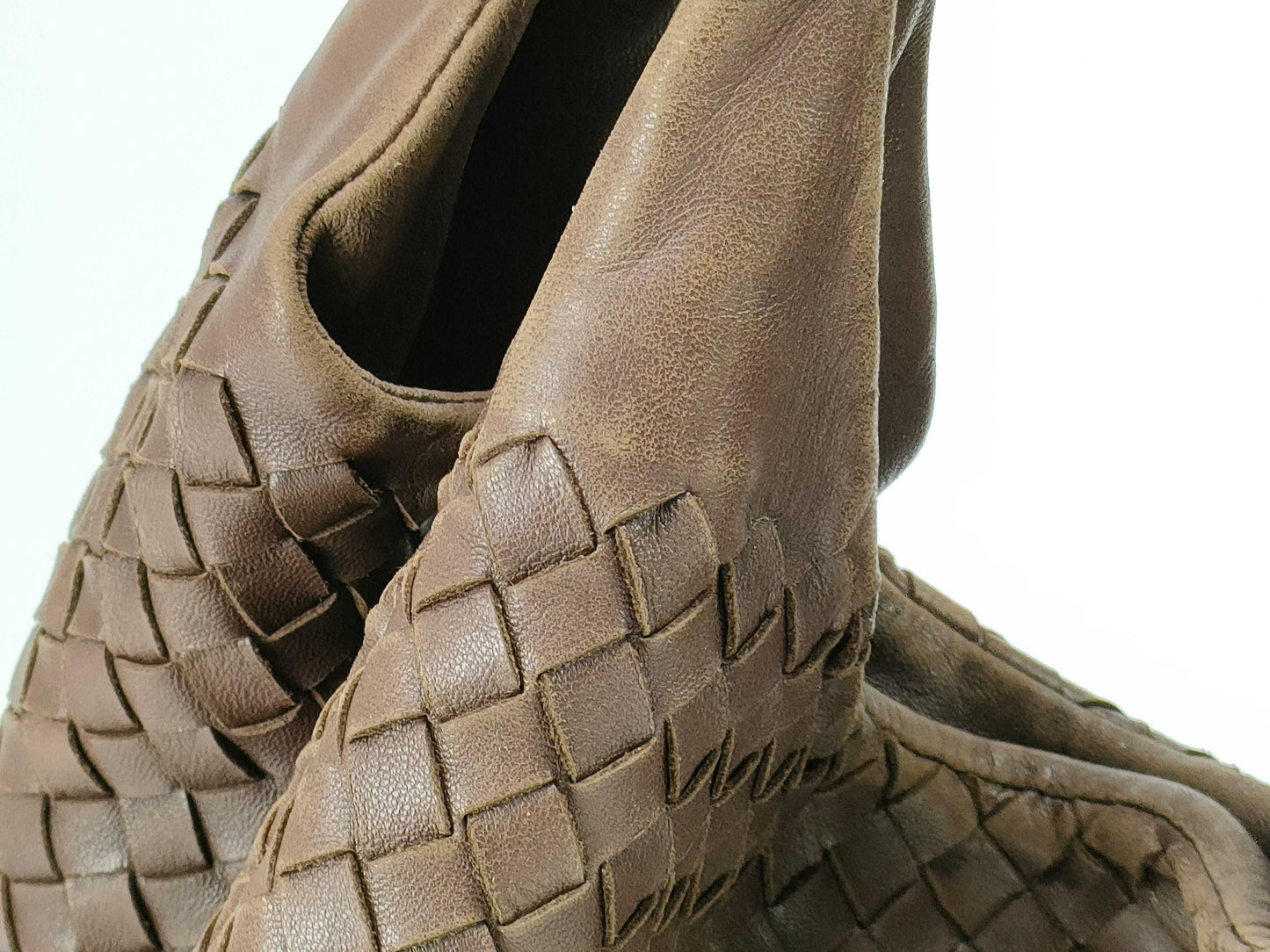 BOTTEGA VENETA Intrecciato Handbag