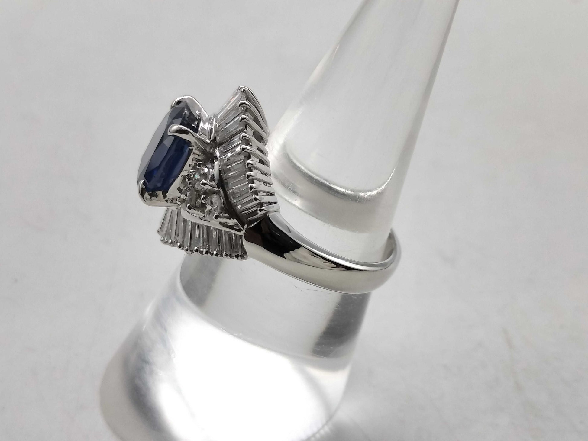 S3.02ct D1.49ct PT900 12.2g Ring