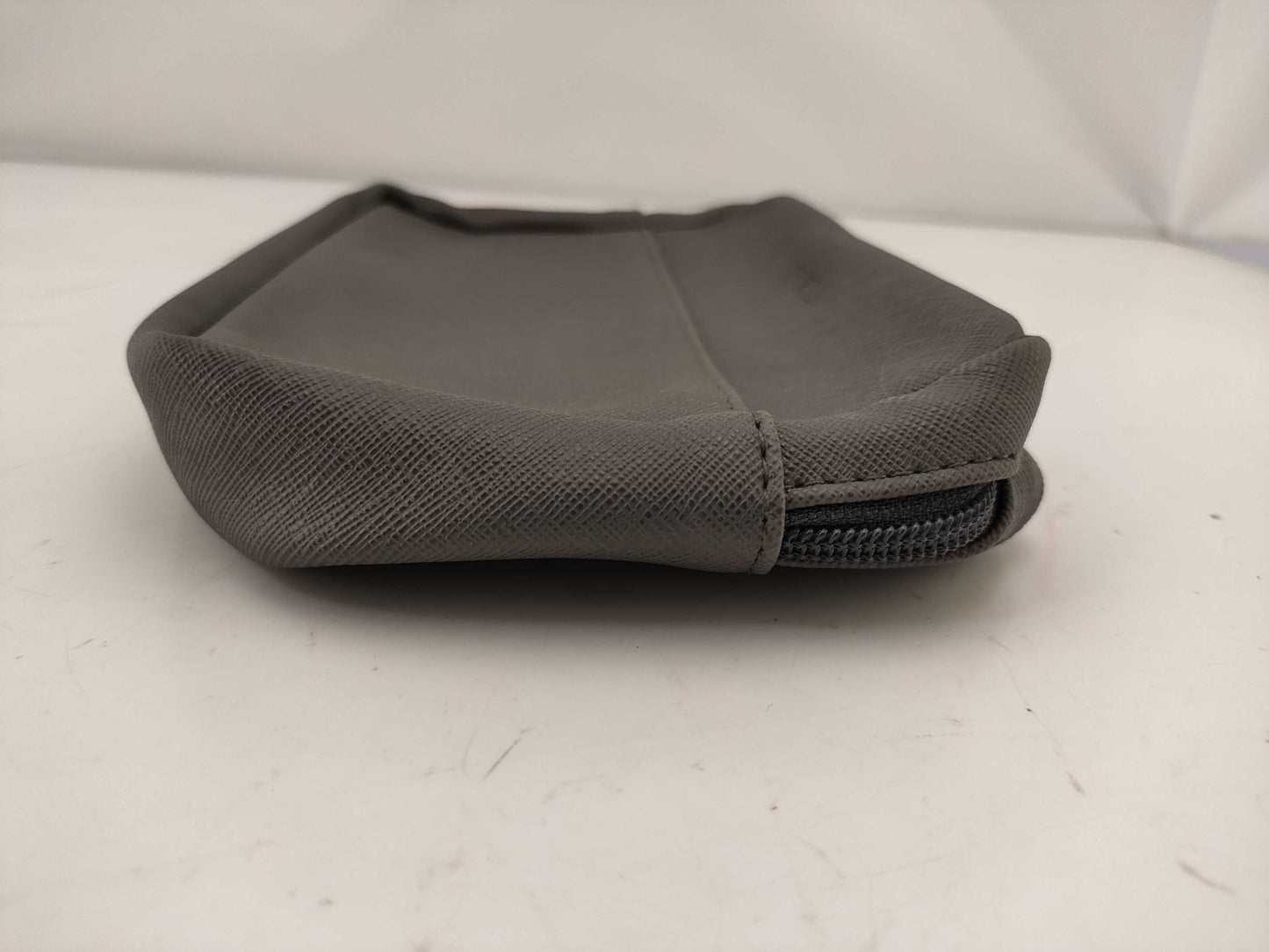 FENDI Deterioration/Ferragamo Perfume/FURLA 3-Piece Pouch