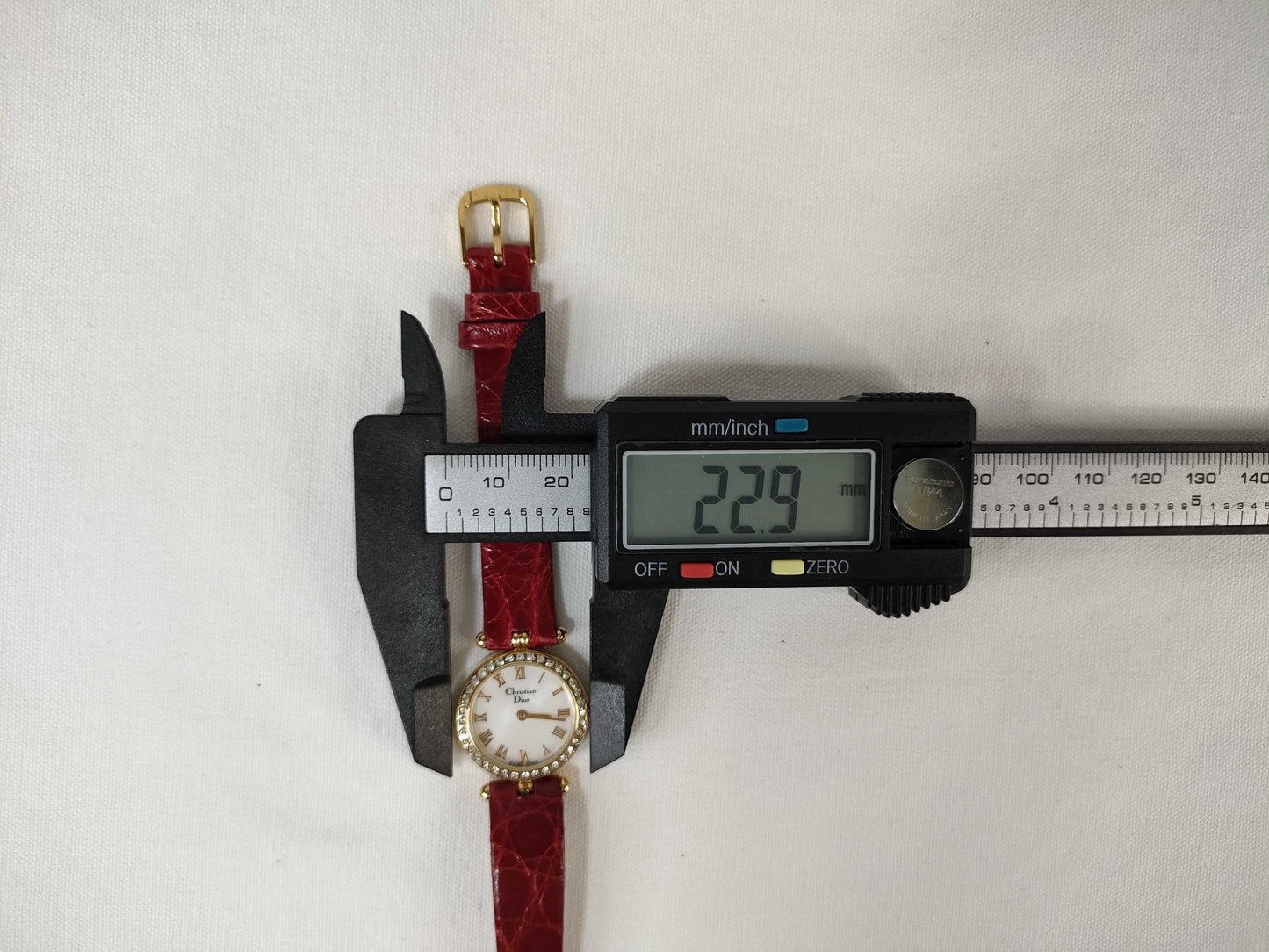 Dior 58.121.2 White Shell Women's Watch