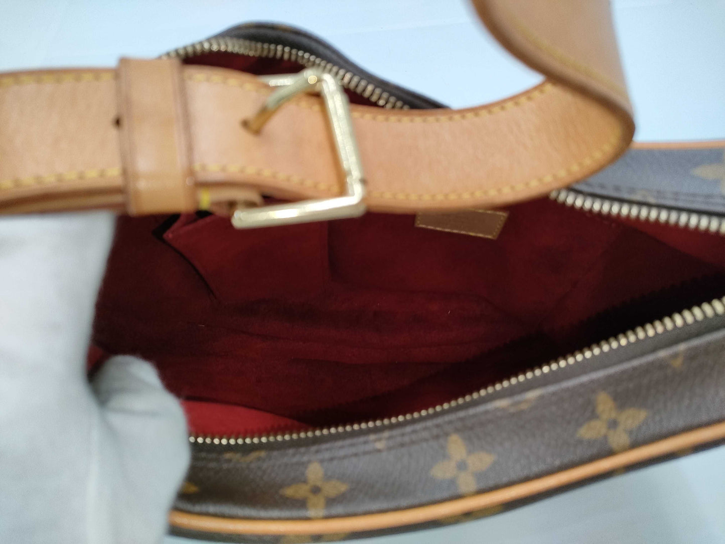 LOUIS VUITTON Monogram Croissant Shoulder Bag