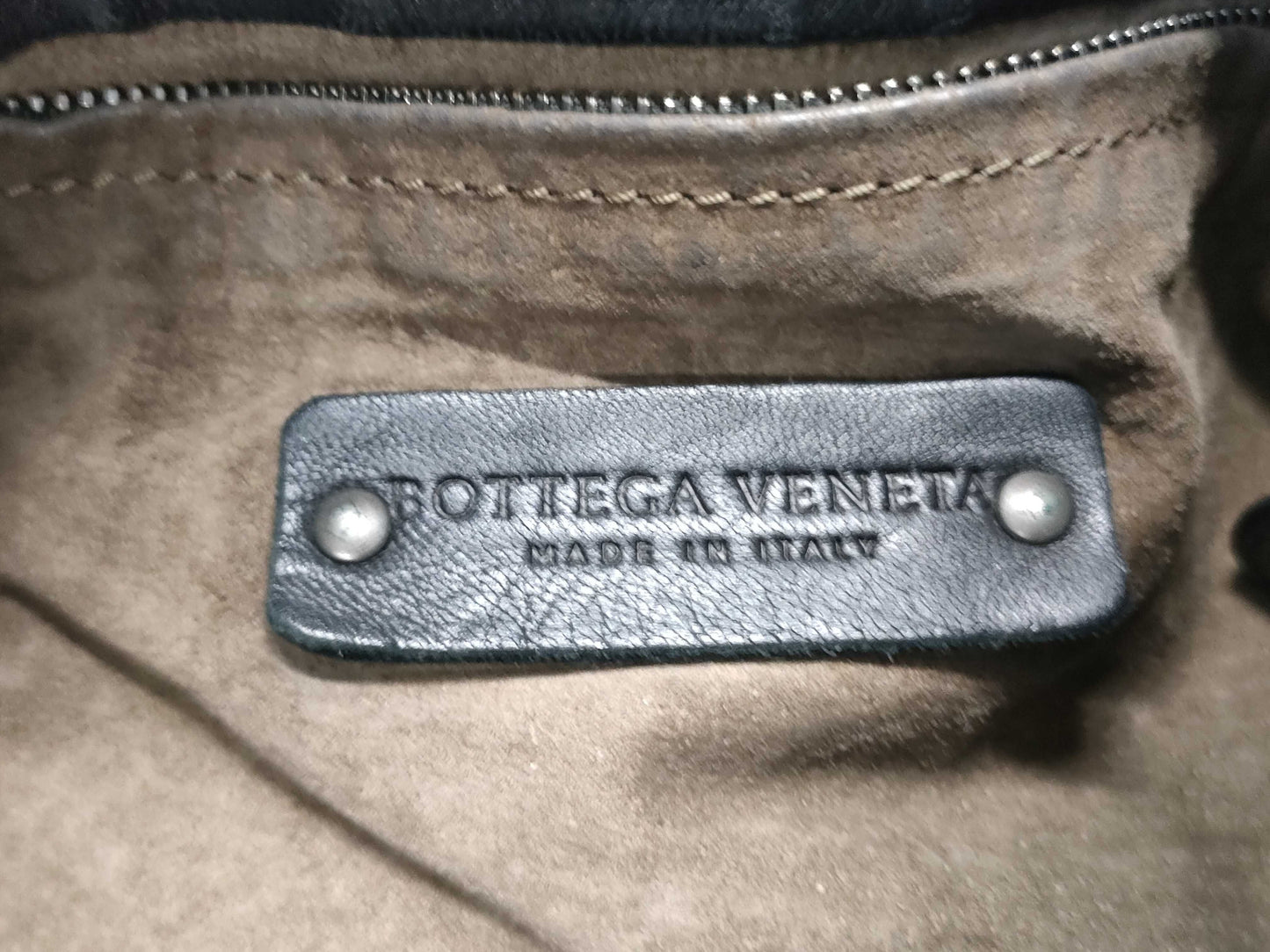 BOTTEGA VENETA Intrecciato One-Shoulder Tote Bag