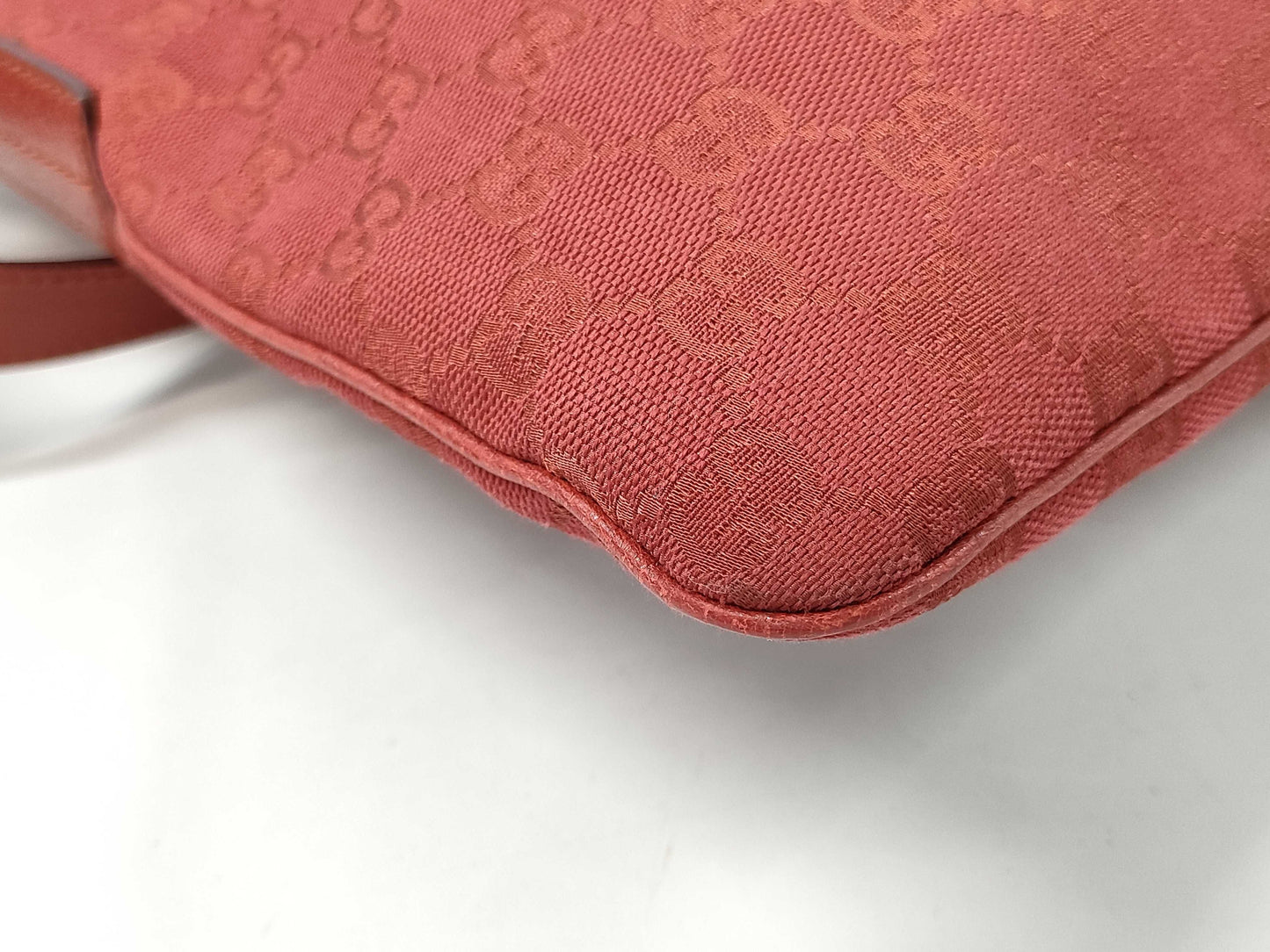 GUCCI GG Canvas 1130131956 Shoulder Bag