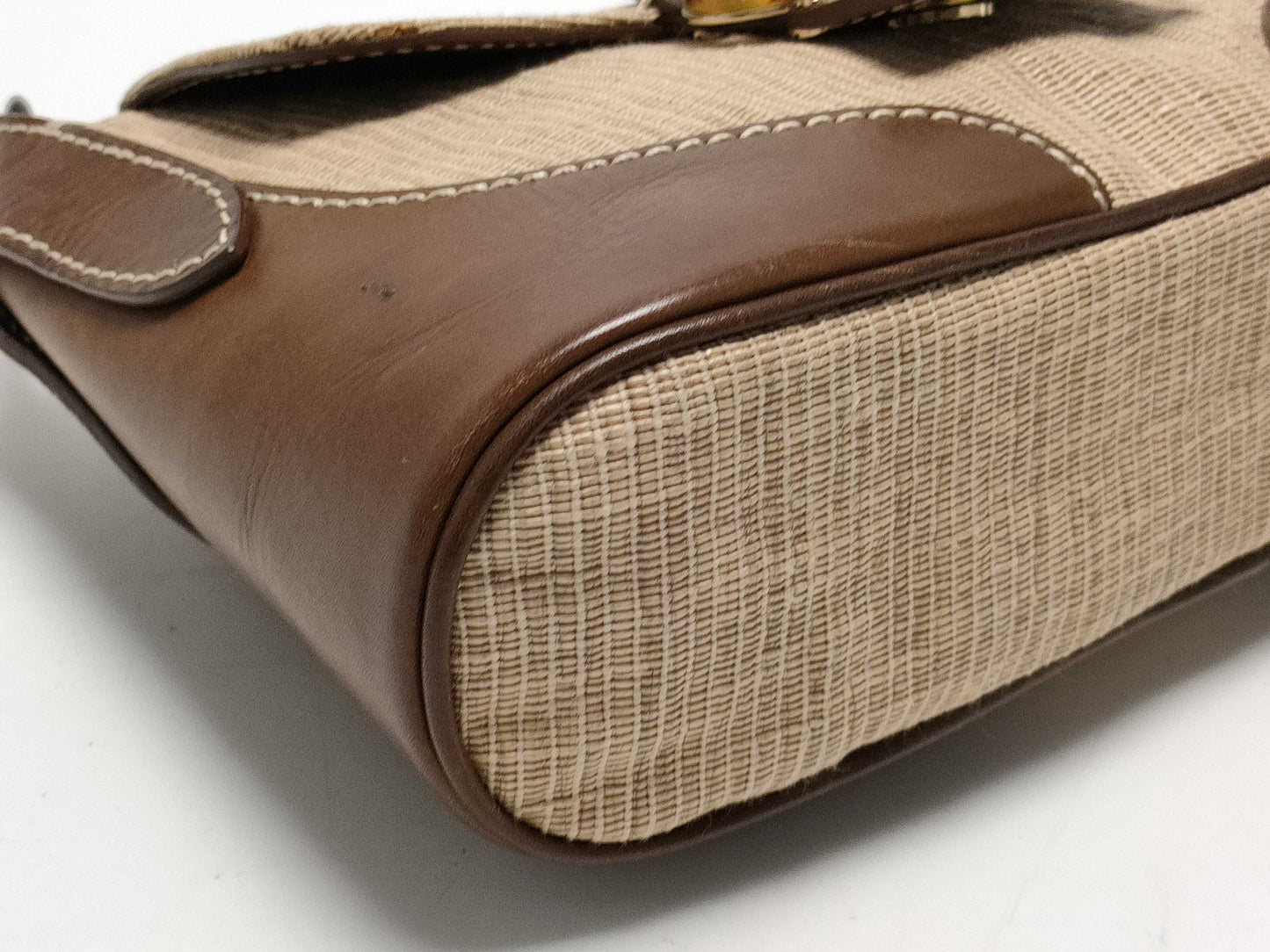 Valentino Garavani Plastic Chain Shoulder Bag