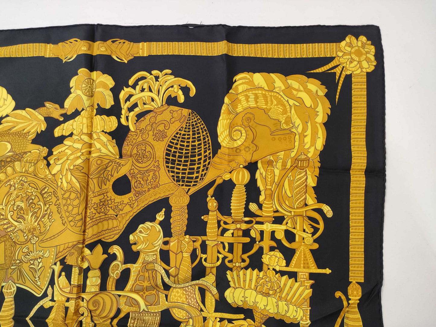 HERMES Scarf without tag