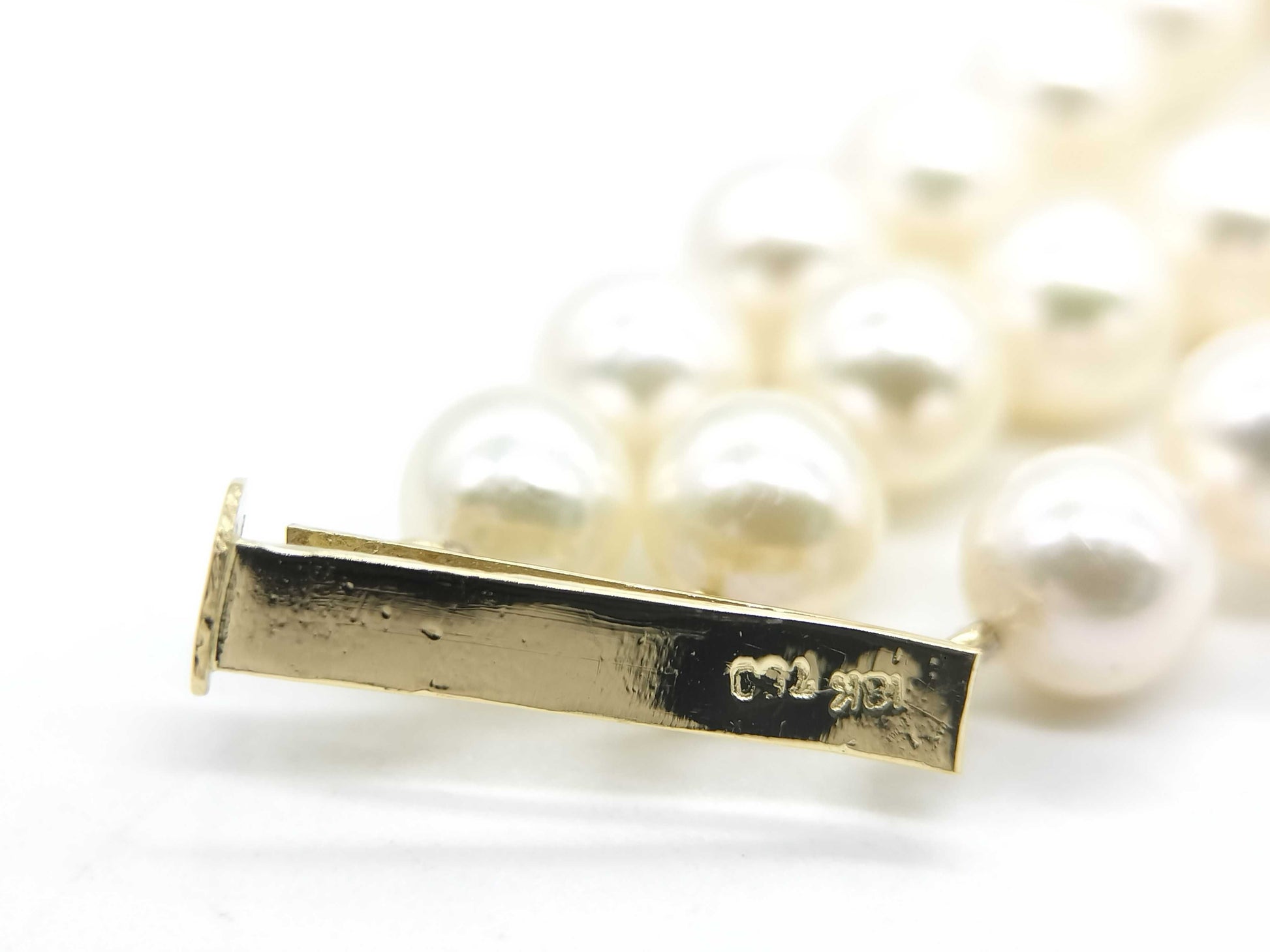 Akoya Pearl Diameter Approx. 5.5mm-6.0mm Triple K18 33.2g Bracelet Bangle