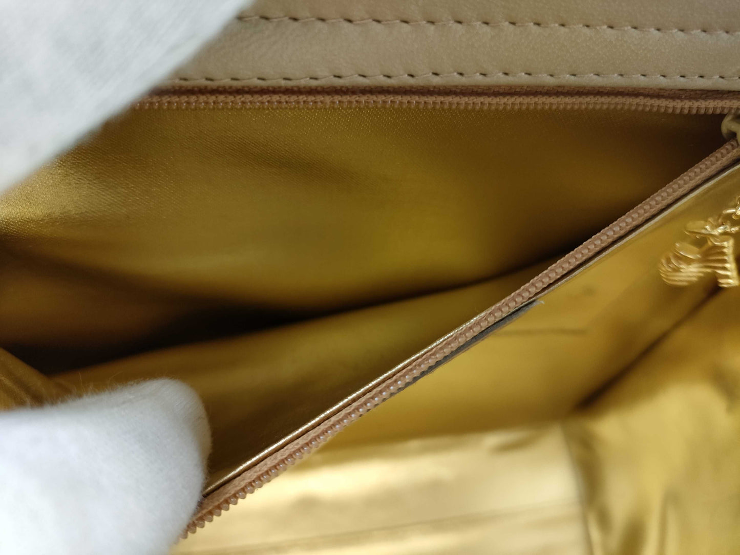 Salvatore Ferragamo Prada/Burberry/Ferragamo*2 Bag Set Handbag