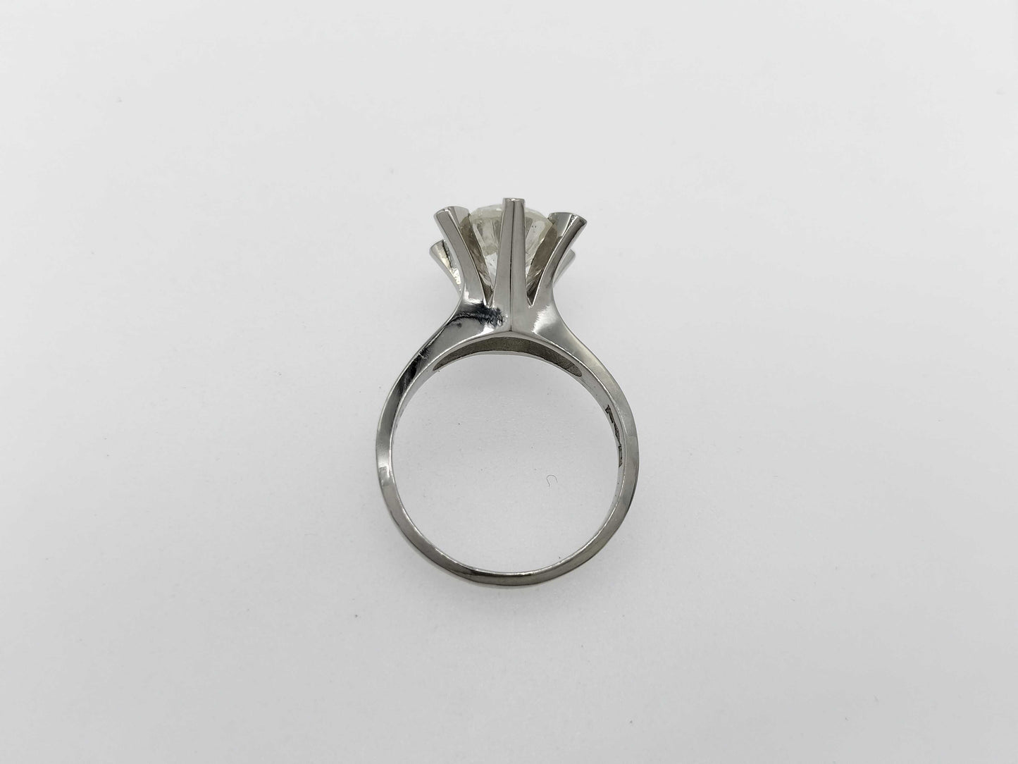 D3.16ct PT900 10.4g Ring