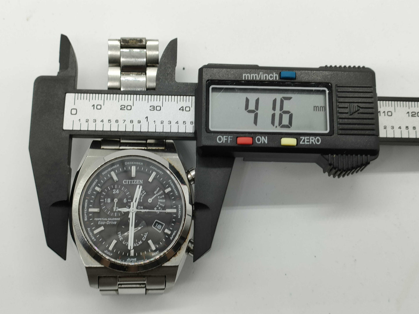 CITIZEN Eco-Drive E870-S083273 Men's Watch
