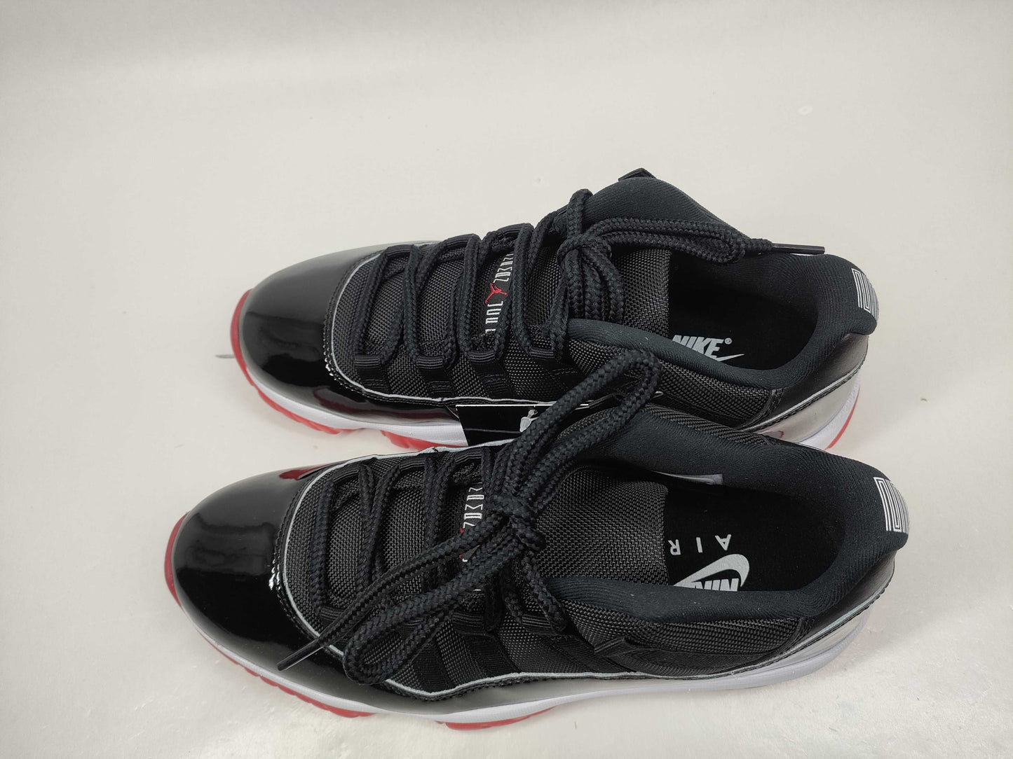 NIKE AIR JORDAN11 Retro LOW FV5104-006 Sneakers