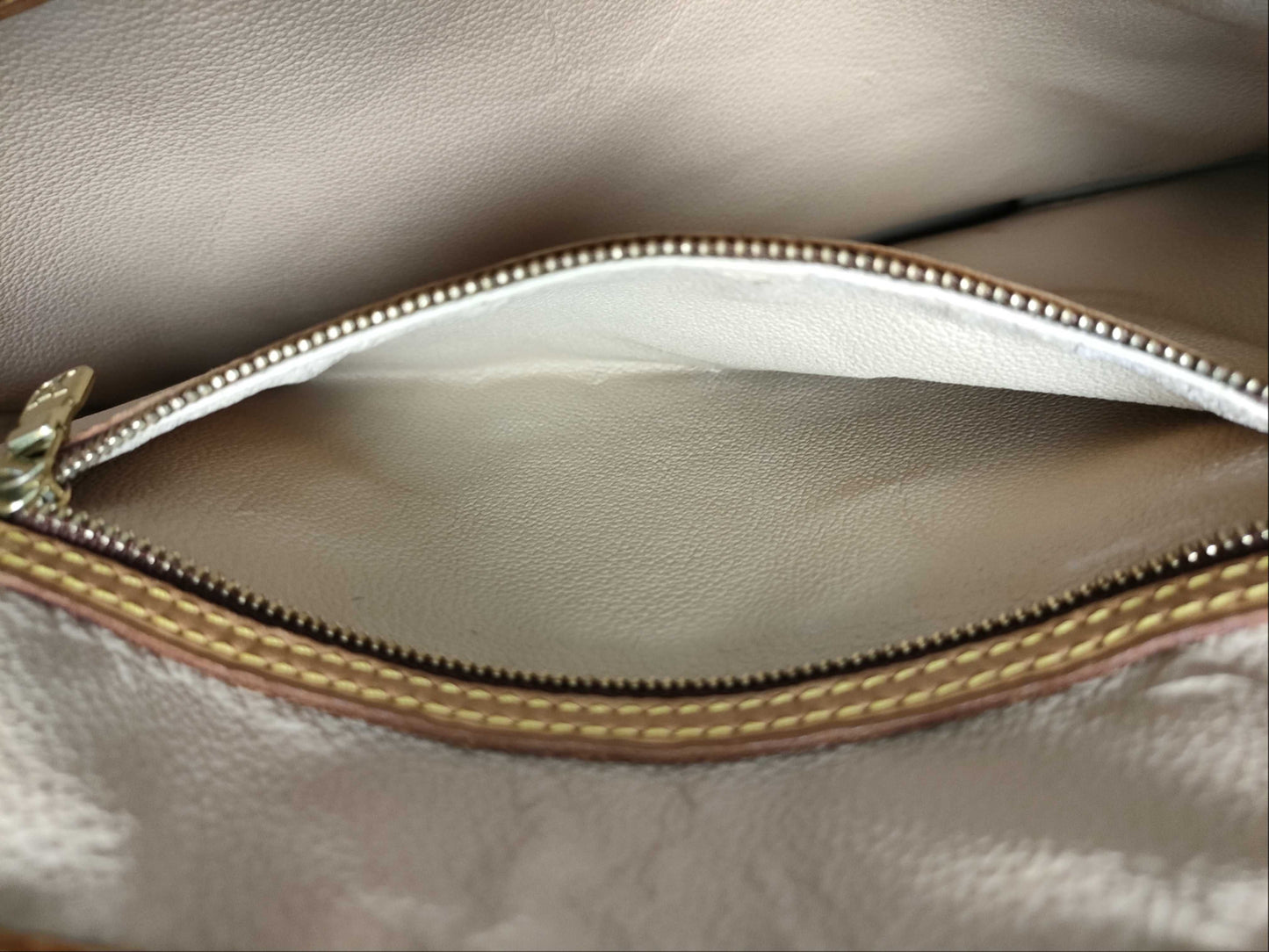 LOUIS VUITTON Monogram Bucket Shoulder Bag