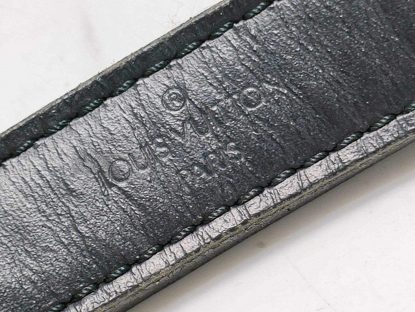 LOUIS VUITTON Epi Noe/Noir Shoulder Bag