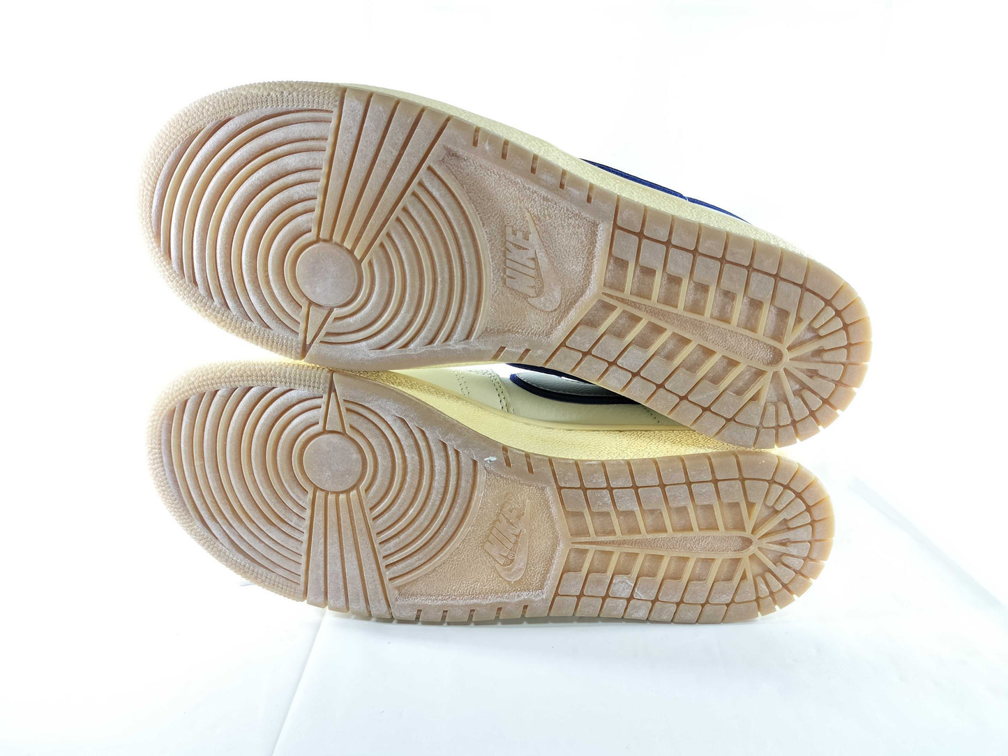 NIKE NIKE JORDAN AIR SHIP PE SP AWAKE sneakers