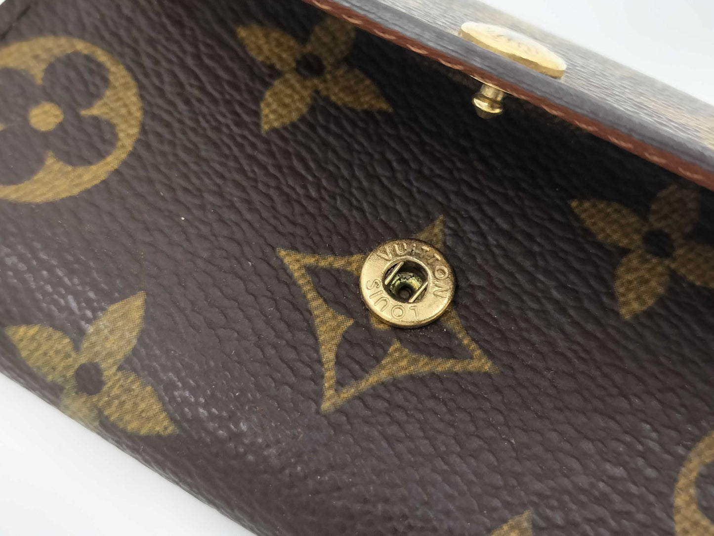 LOUIS VUITTON Monogram M62630 Multicle 6 Key Case/Key Holder