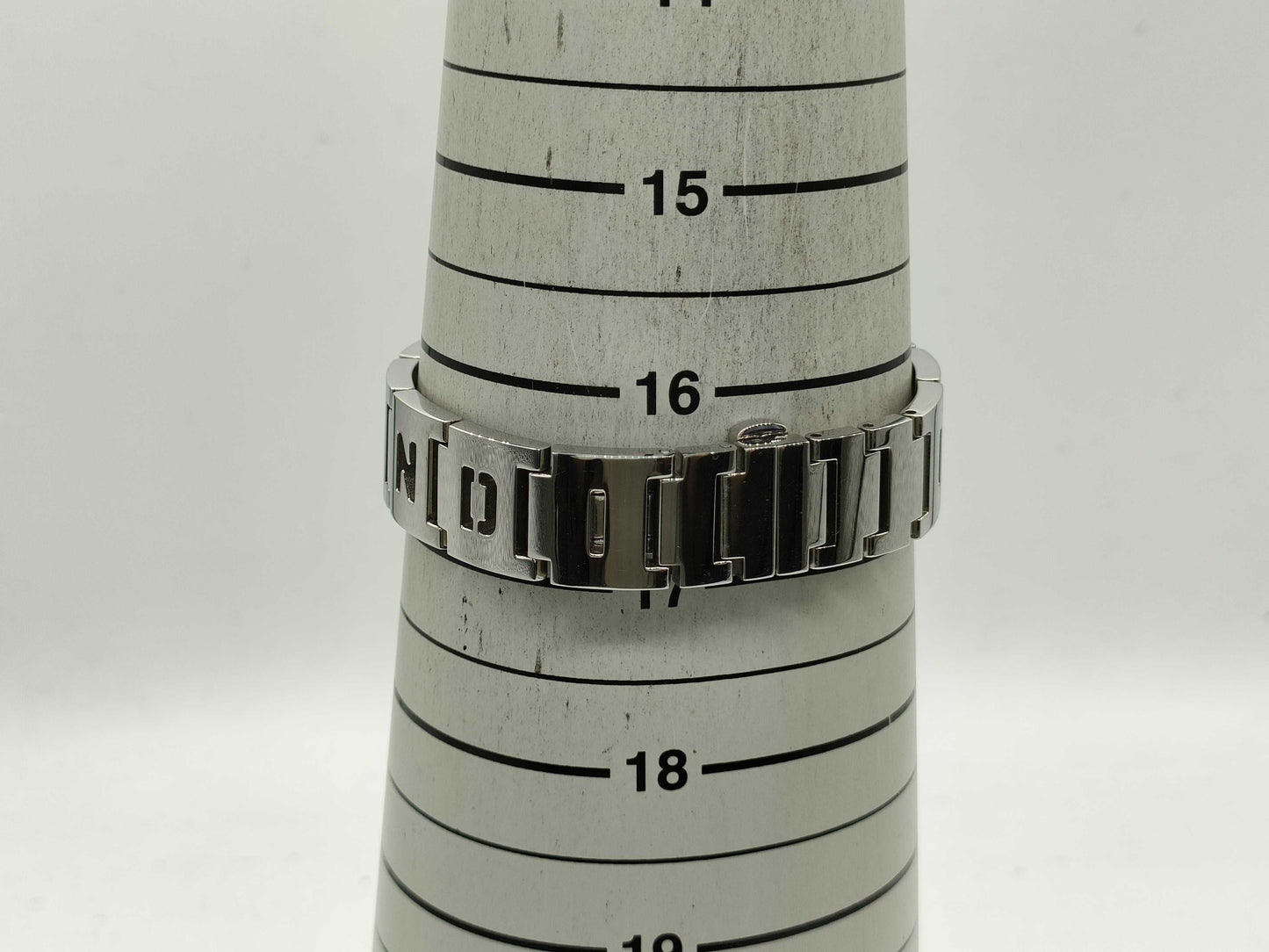 FENDI 3050 Women's Watch