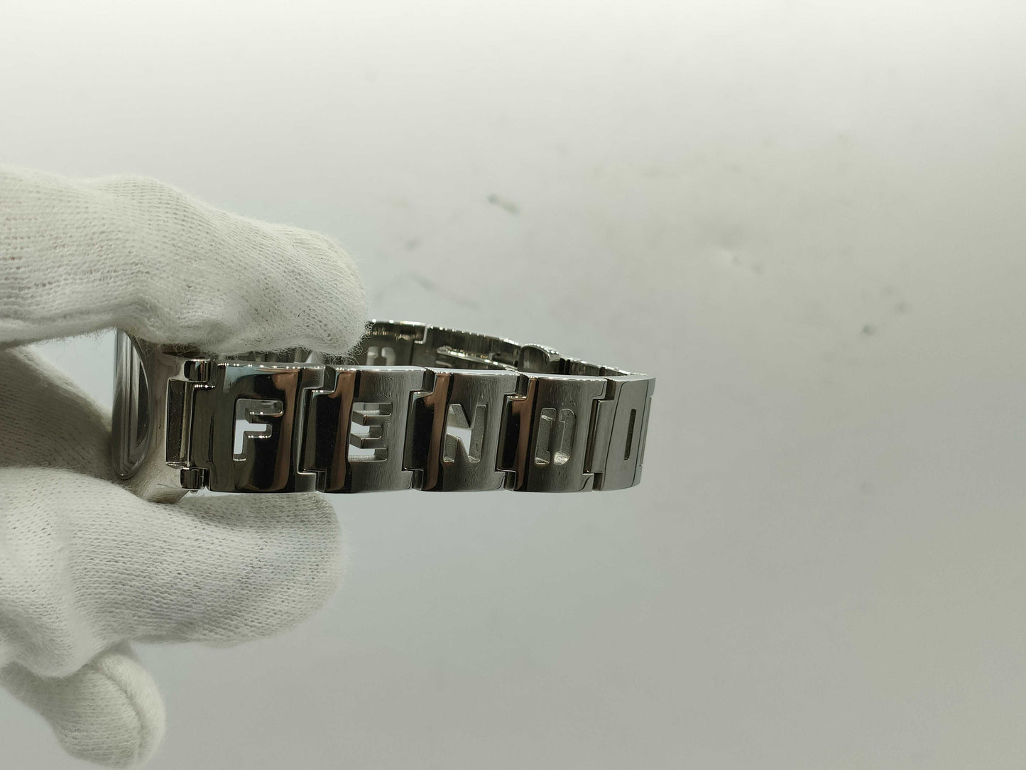 FENDI 3050 Women's Watch