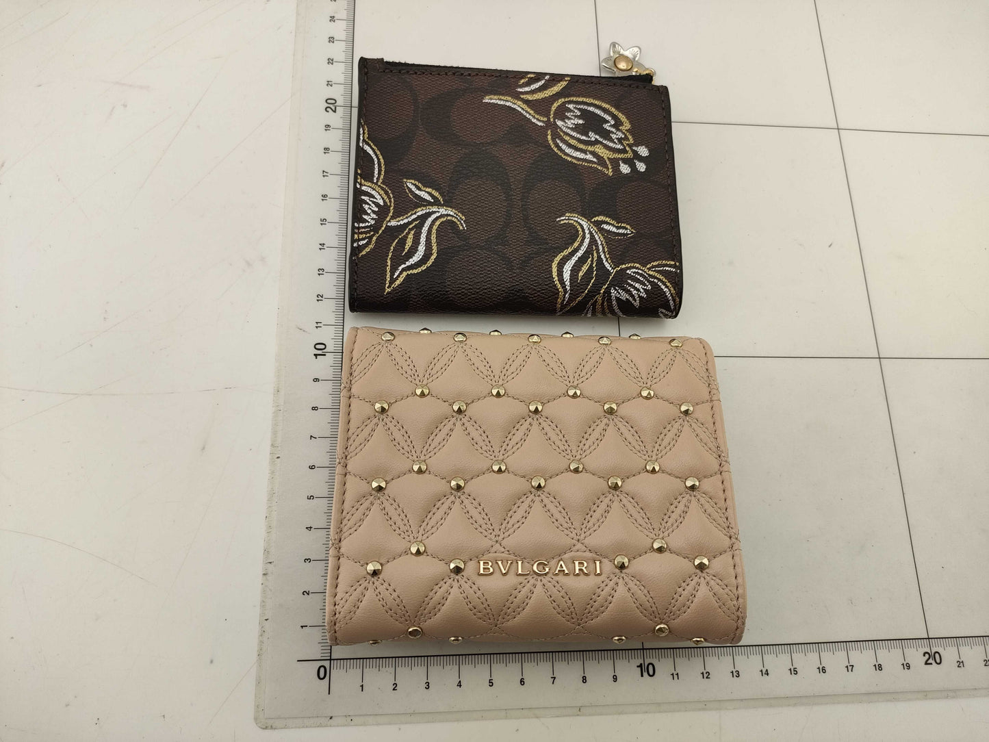 BVLGARI Coach Wallet with Box, Collection