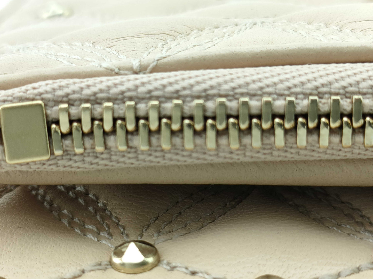 BVLGARI Coach Wallet with Box, Collection