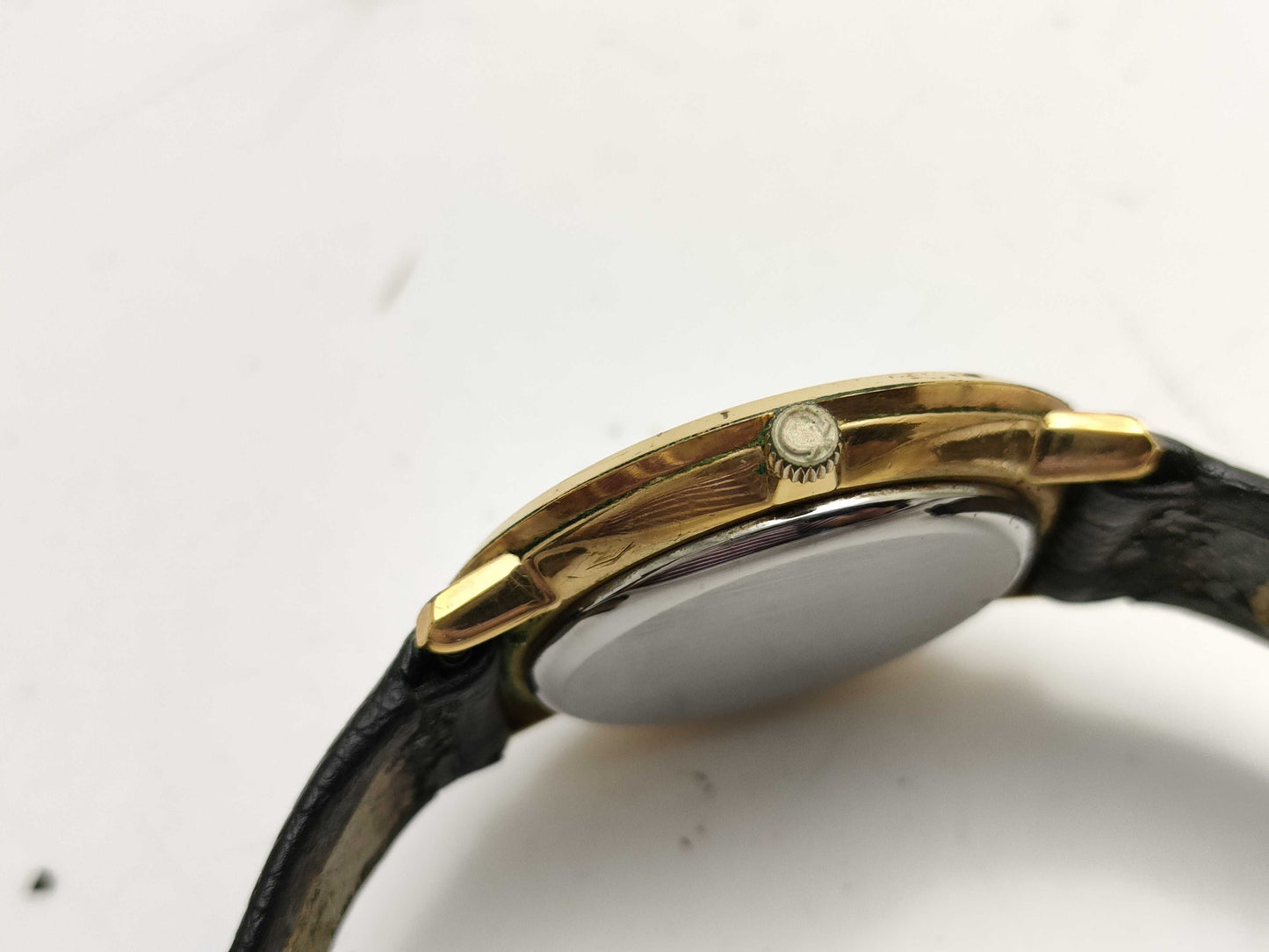 OMEGA De Ville Round Hand-Wound Men's Watch