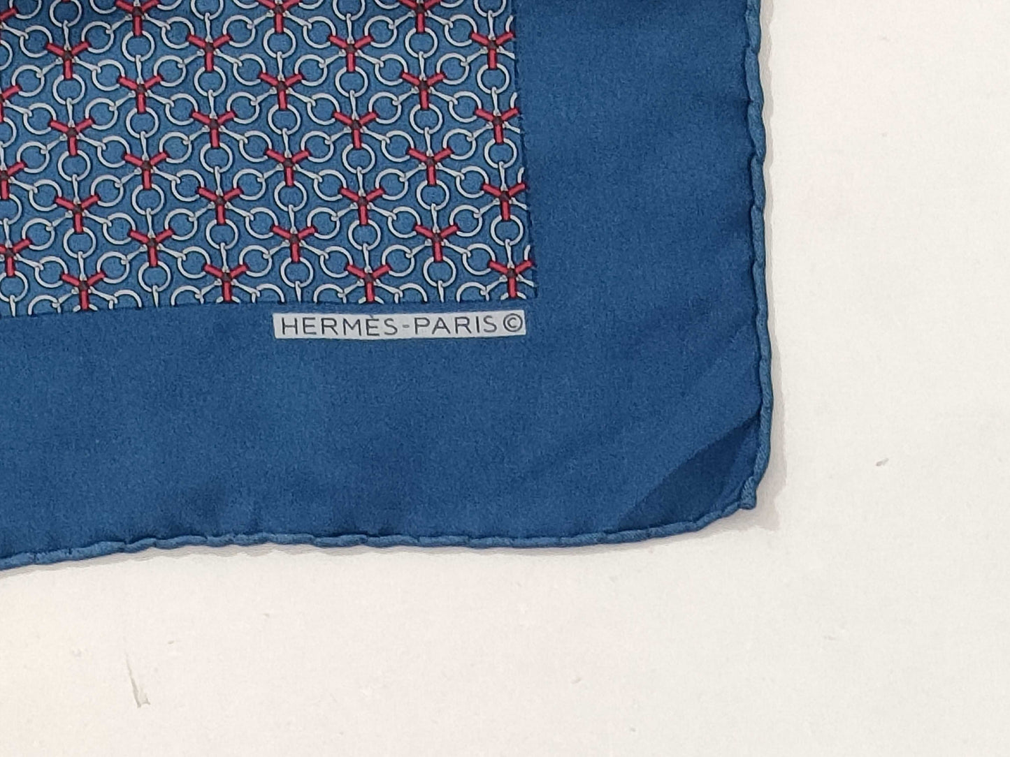 HERMES Carré 45 Chain Pattern Scarf
